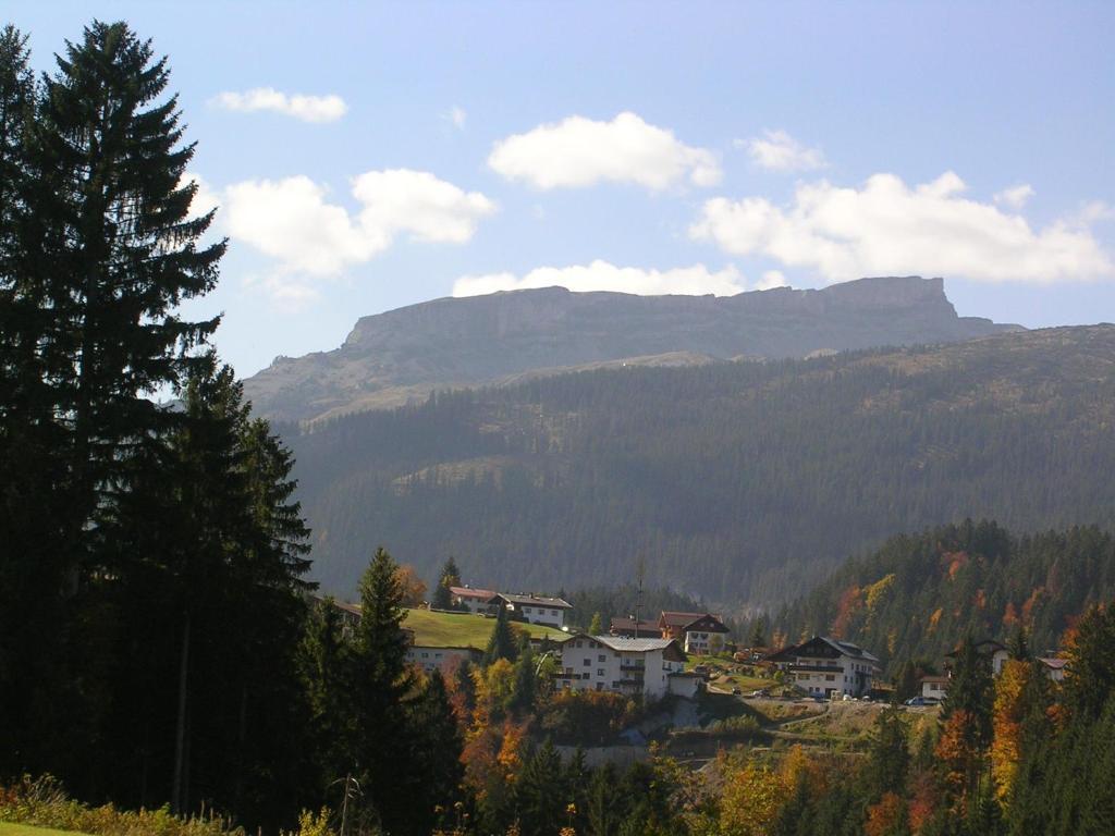 Familienhotel Kleinwalsertal Riezlern Exterior foto